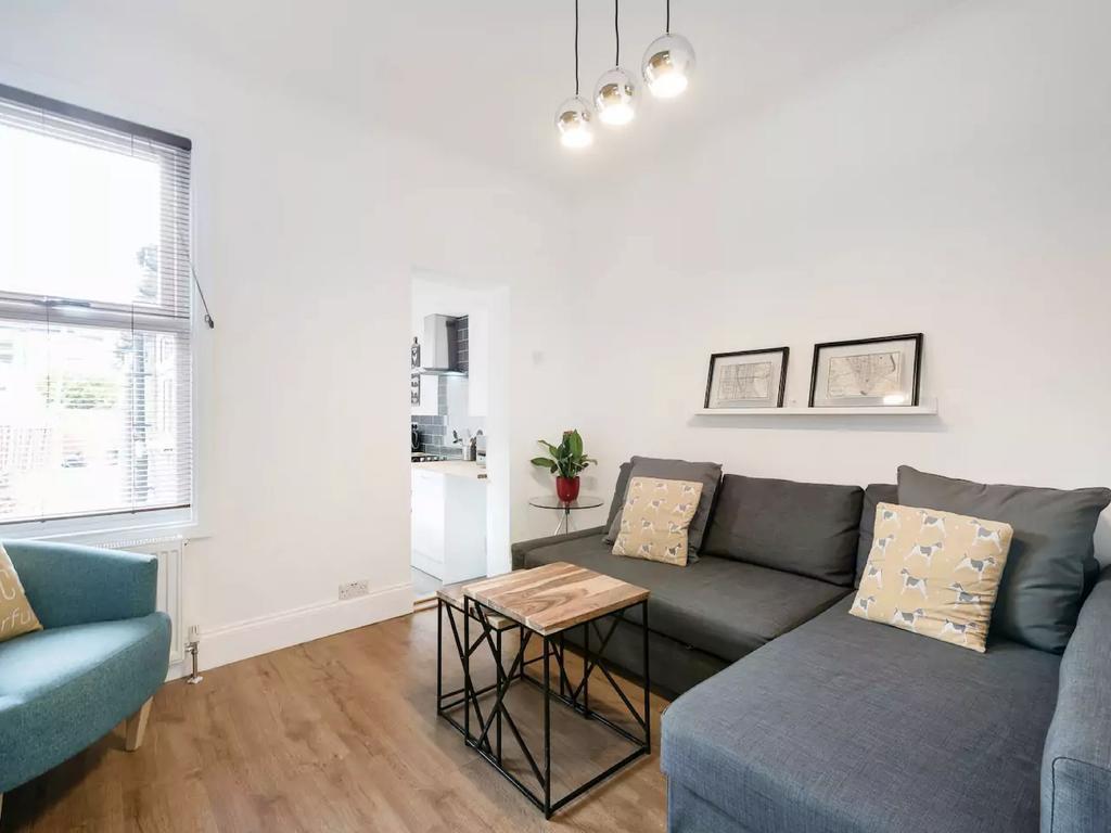 Cambridge House - Modern 2 Bedroom House, Close To Luton Airport & Town Centre Exterior photo